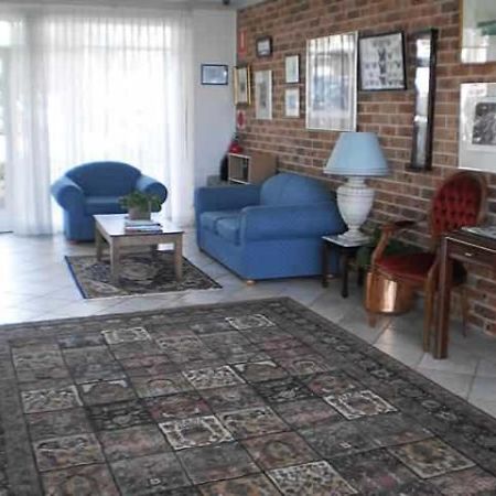 Lake Haven Motor Inn Gorokan Экстерьер фото